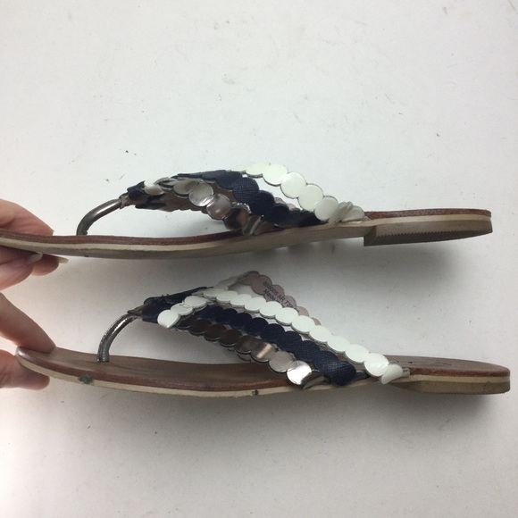 Boden Rickrack Overlapping Navy & White Thong Sandals Size 7 - Picture 3 of 12